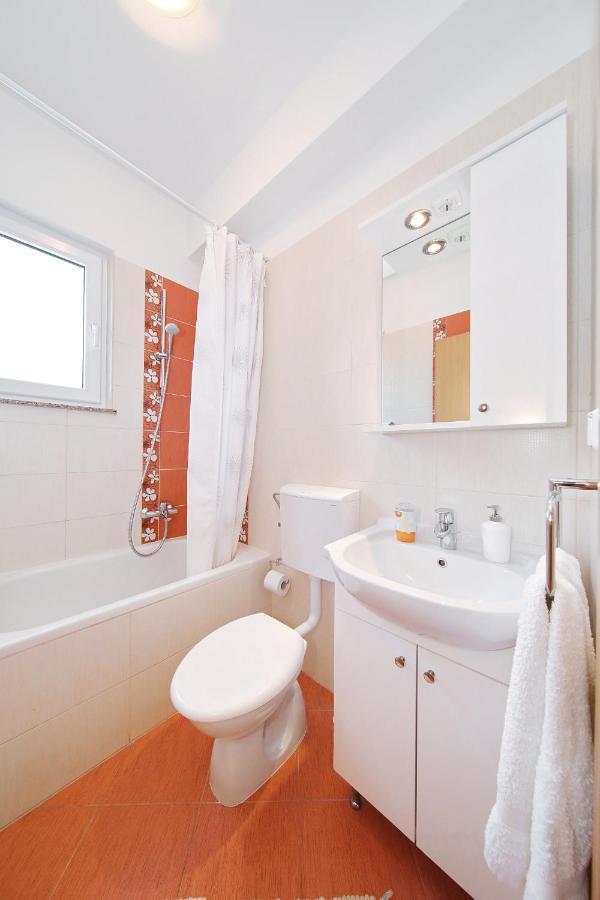 Apartments Olive Zaton  Luaran gambar