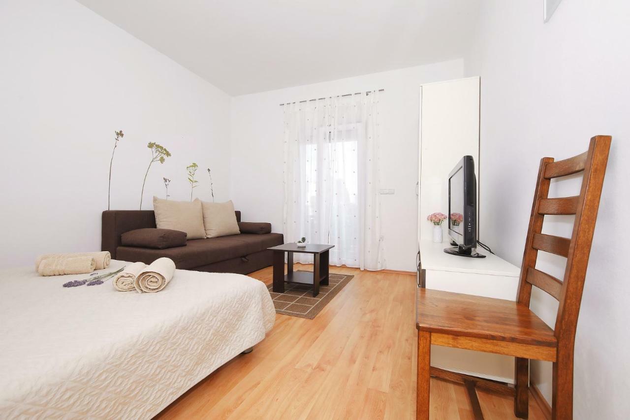 Apartments Olive Zaton  Luaran gambar